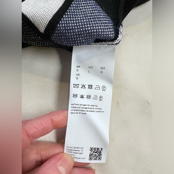 BOSS Blue and black check crew neck crop sweater size L - Picture 15 of 16